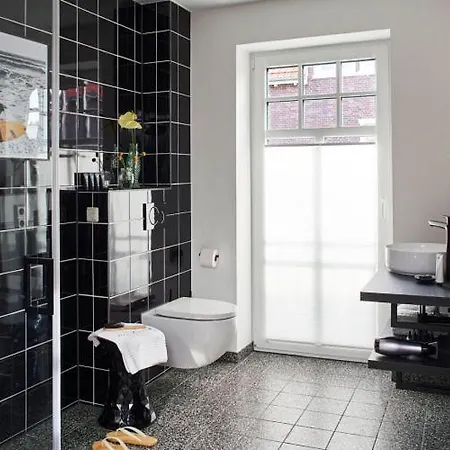 Appartement Miss Evans Macht Blau