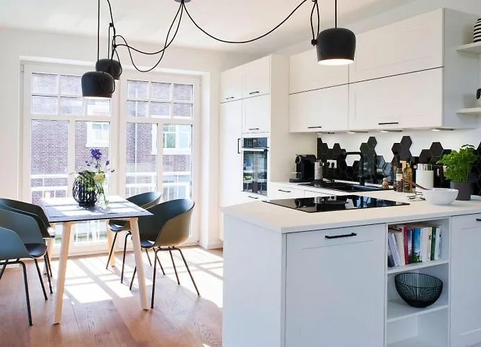 Miss Evans Macht Blau Apartmán *